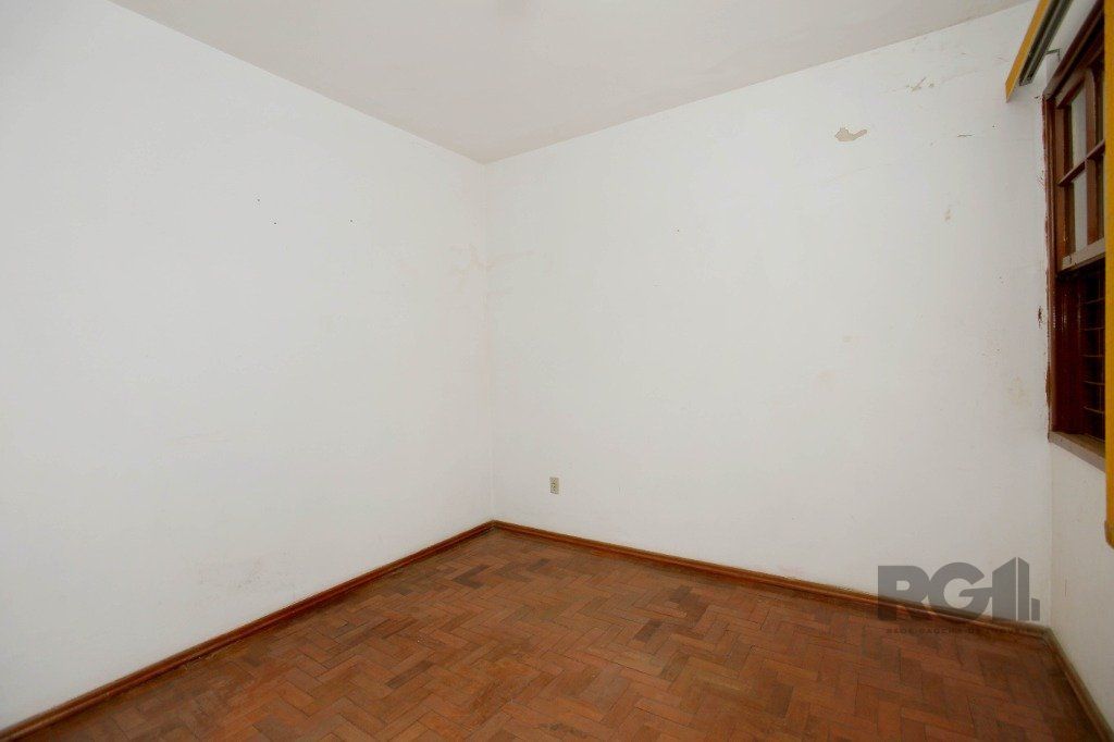 Casa à venda com 4 quartos, 150m² - Foto 13