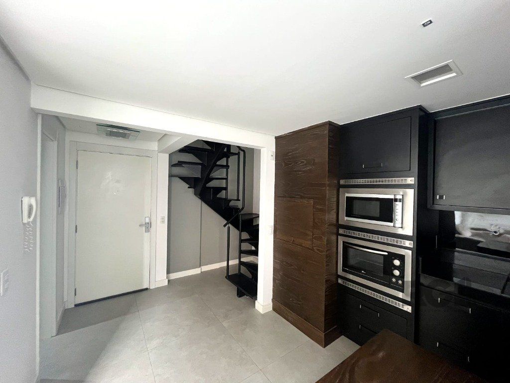 Apartamento, 1 quarto, 63 m² - Foto 4