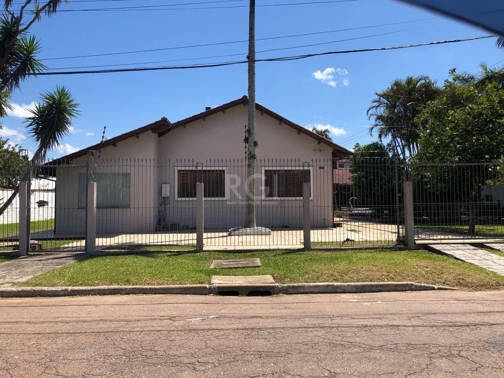 Casa à venda com 5 quartos, 220m² - Foto 21