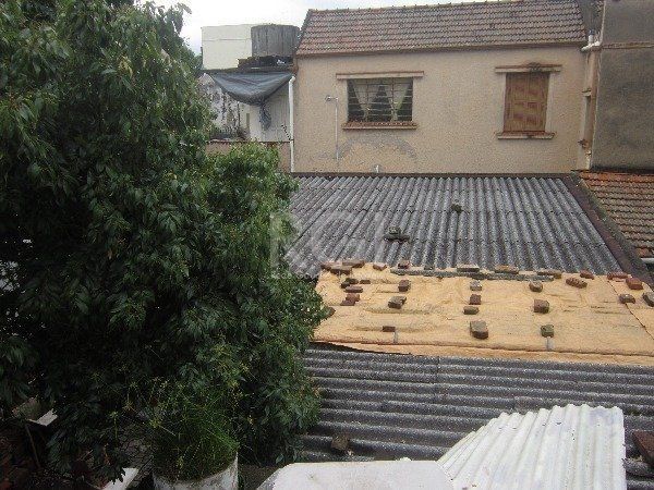 Casa à venda com 1 quarto, 137m² - Foto 9