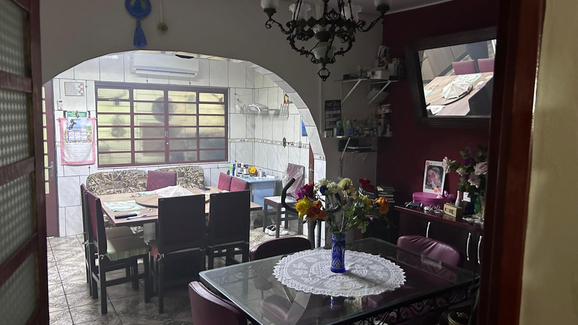 Venha conhecer esta casa incrível.