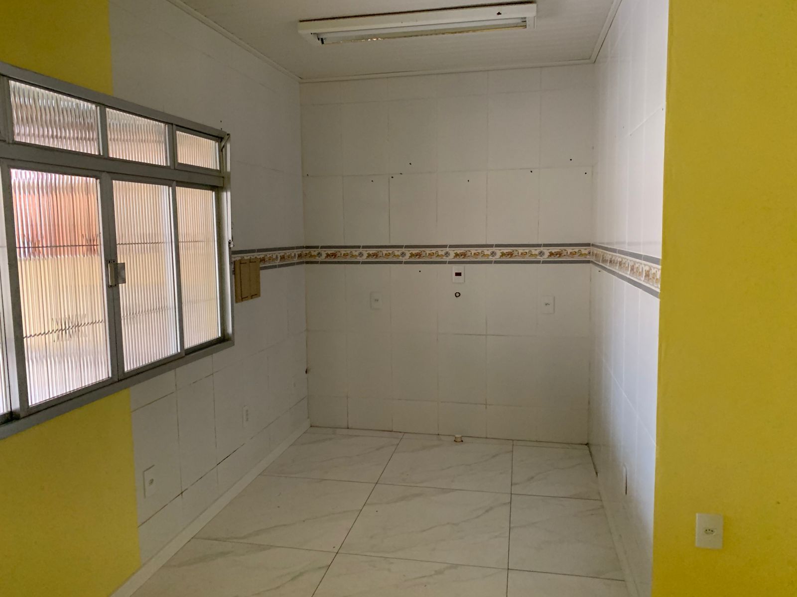 Casa à venda com 3 quartos, 55m² - Foto 27