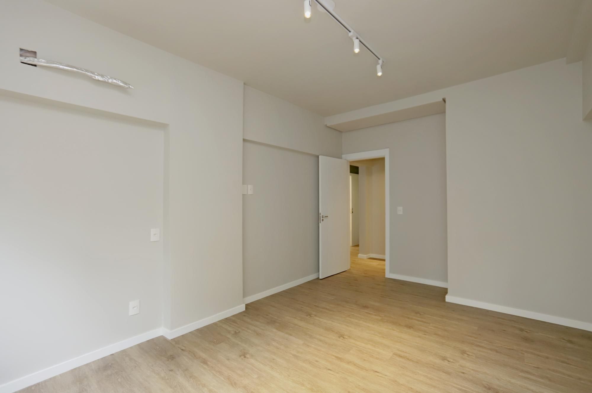 Apartamento à venda com 3 quartos, 143m² - Foto 24