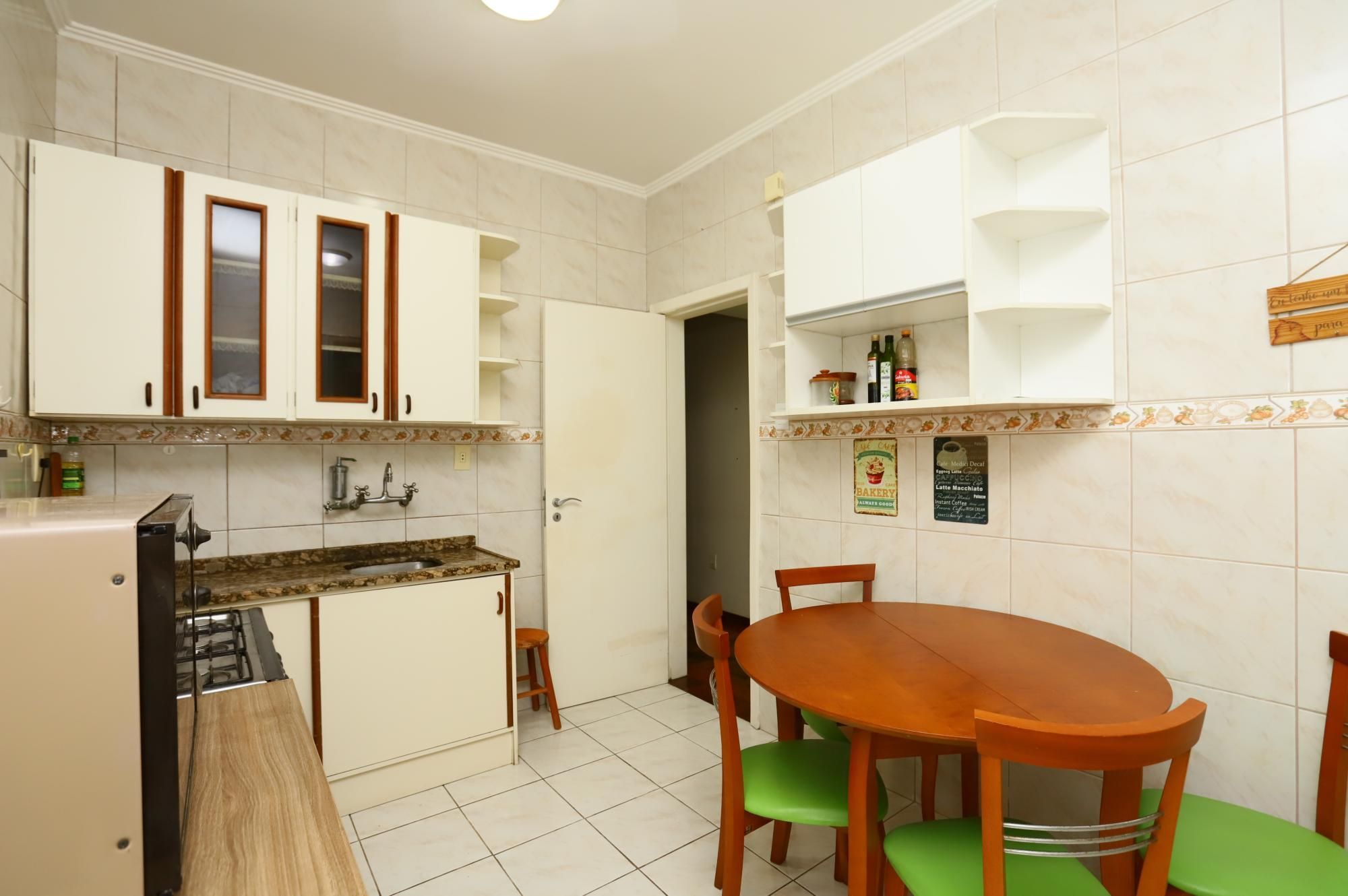 Apartamento à venda com 2 quartos, 77m² - Foto 8