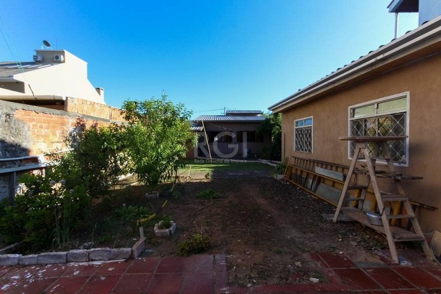 Casa à venda com 3 quartos, 93m² - Foto 26
