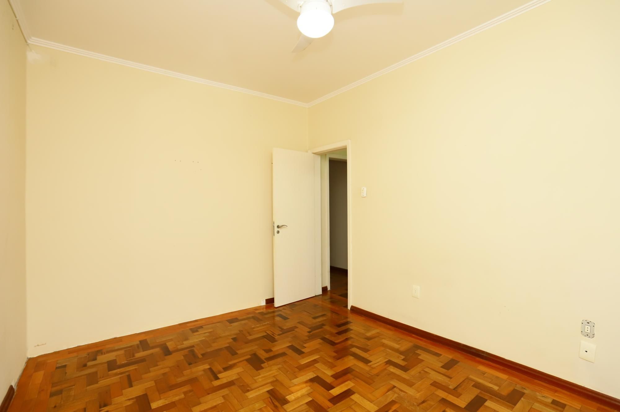 Apartamento à venda com 2 quartos, 77m² - Foto 19