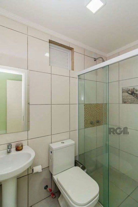 Casa à venda com 4 quartos, 201m² - Foto 11