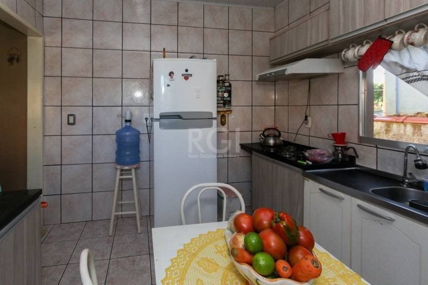 Casa à venda com 3 quartos, 93m² - Foto 10