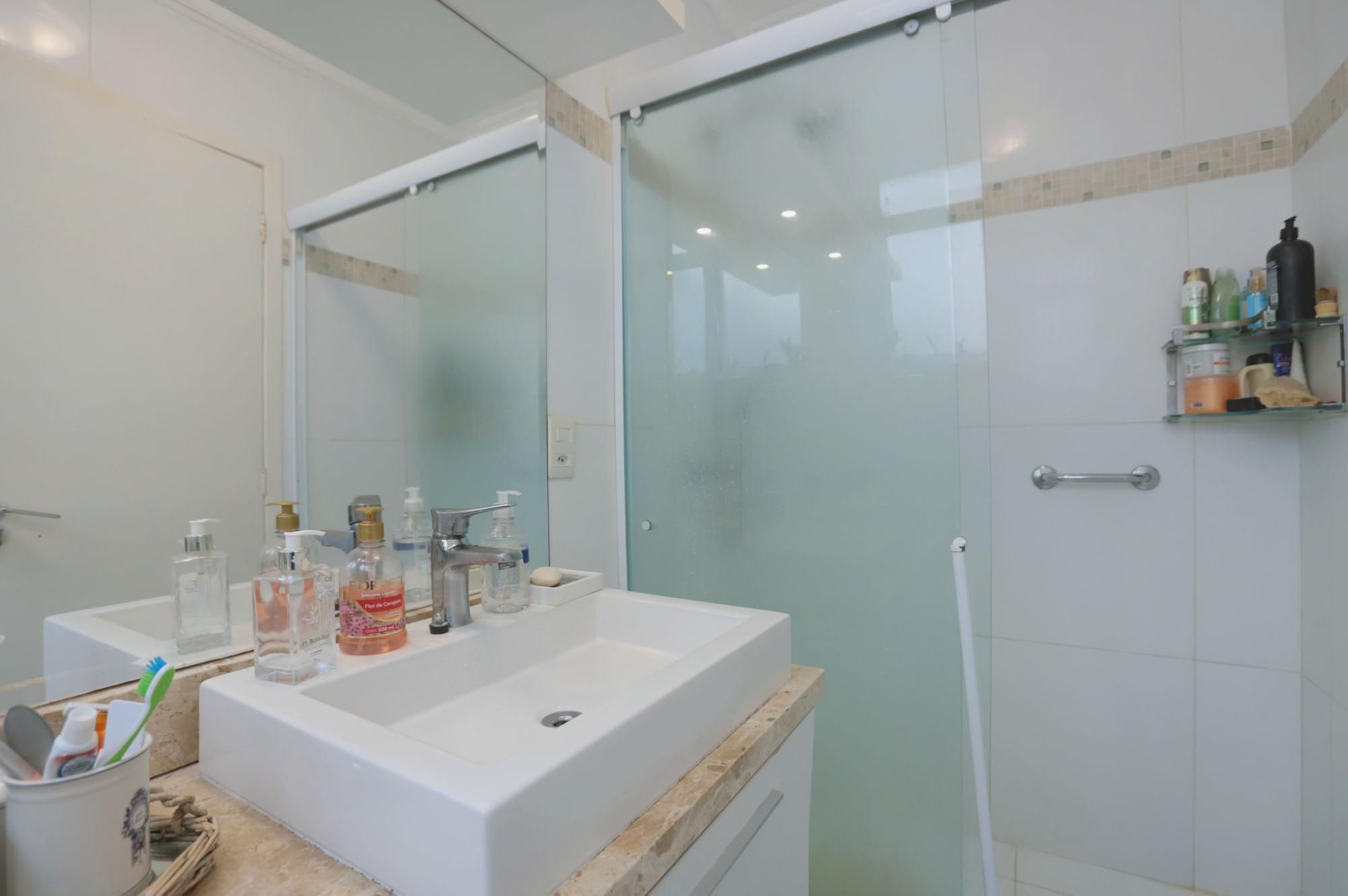 Apartamento à venda com 5 quartos, 227m² - Foto 32