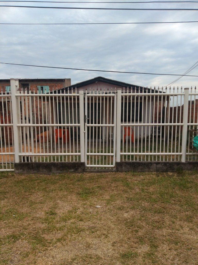 Casa à venda com 2 quartos, 42m² - Foto 1