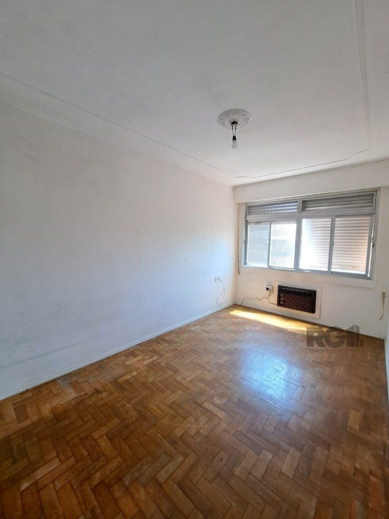 Casa à venda com 3 quartos, 190m² - Foto 14
