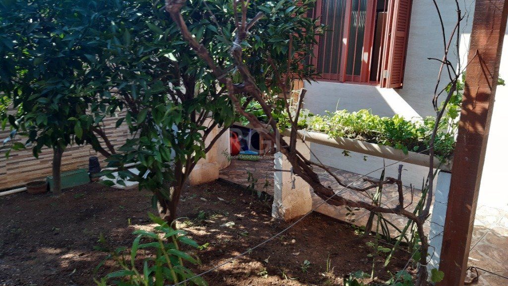 Casa à venda com 3 quartos, 98m² - Foto 23