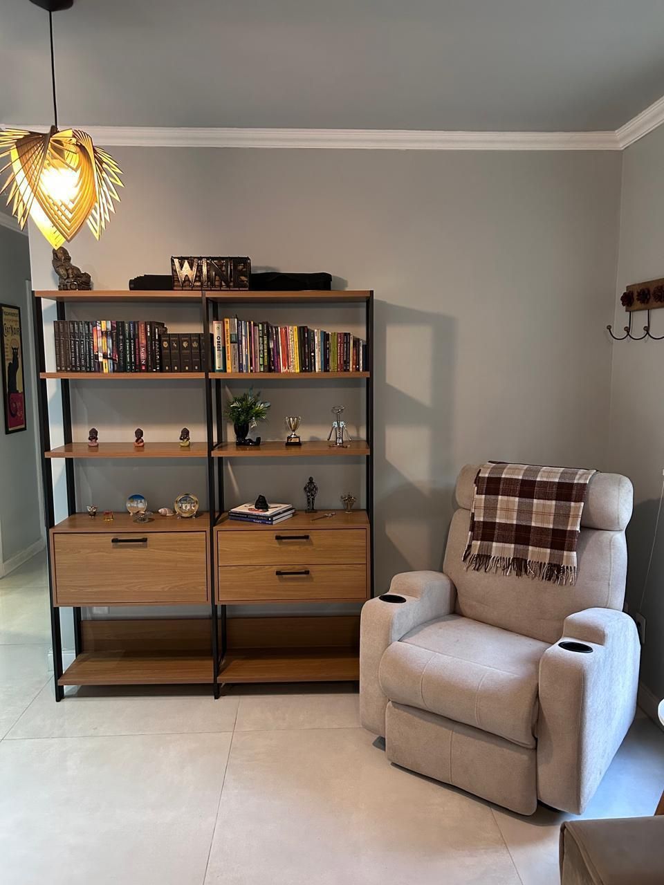 Apartamento a venda, 2 quartos, com lareira e churrasqueira no bairro Mont Serrat — foto 5