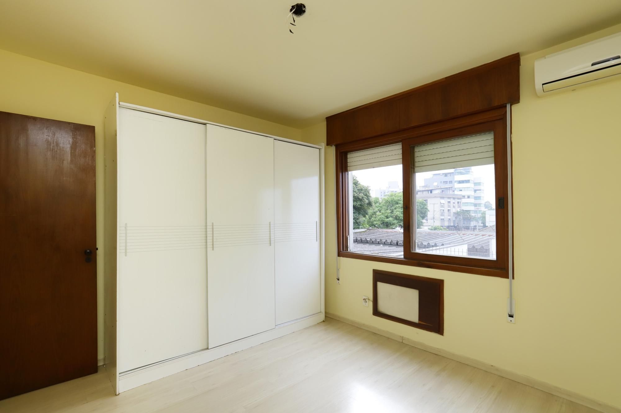Apartamento à venda com 2 quartos, 57m² - Foto 13