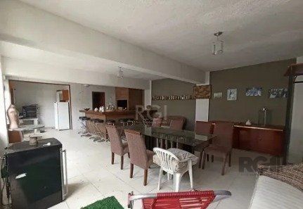 Casa de Luxo no Teresópolis - 6 Quartos e Espaço para Festas!