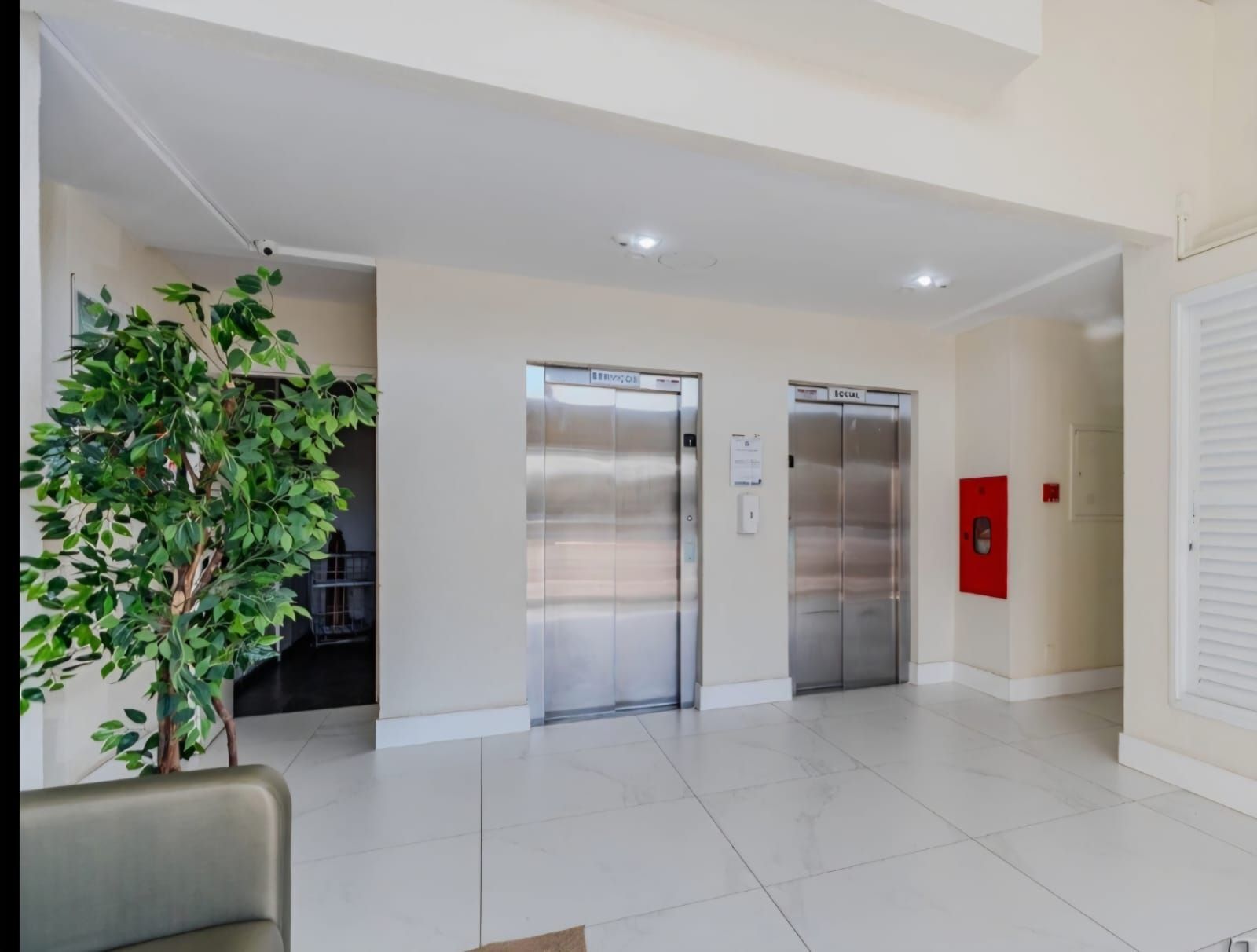 Apartamento à venda com 1 quarto, 71m² - Foto 23