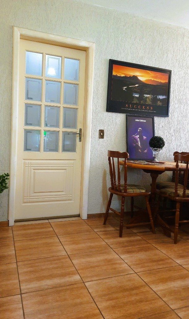 Apartamento à venda com 2 quartos, 70m² - Foto 4
