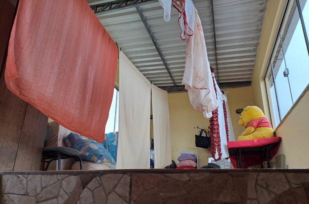 Casa à venda com 5 quartos, 220m² - Foto 21