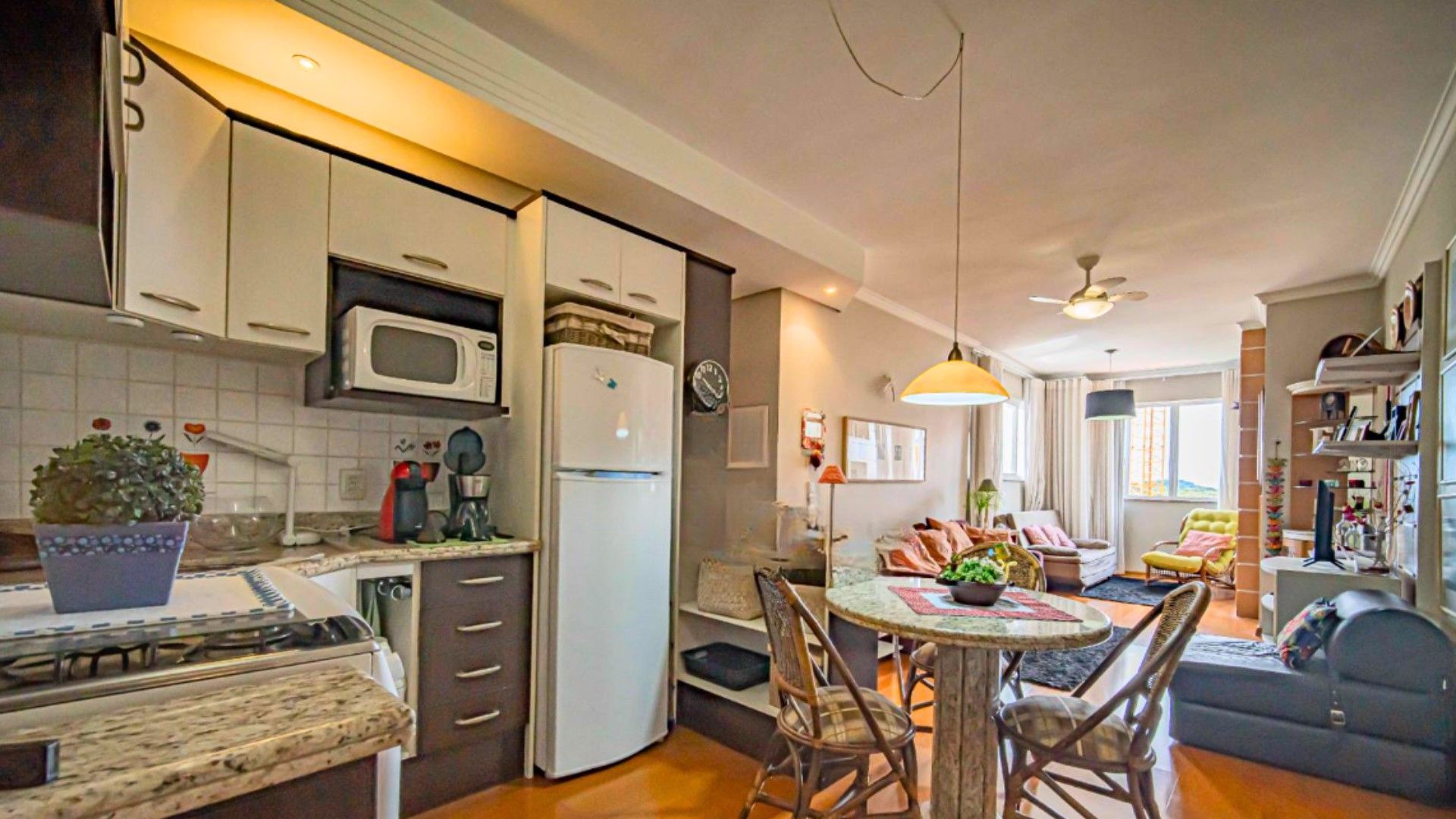Apartamento à venda com 1 quarto, 40m² - Foto 8