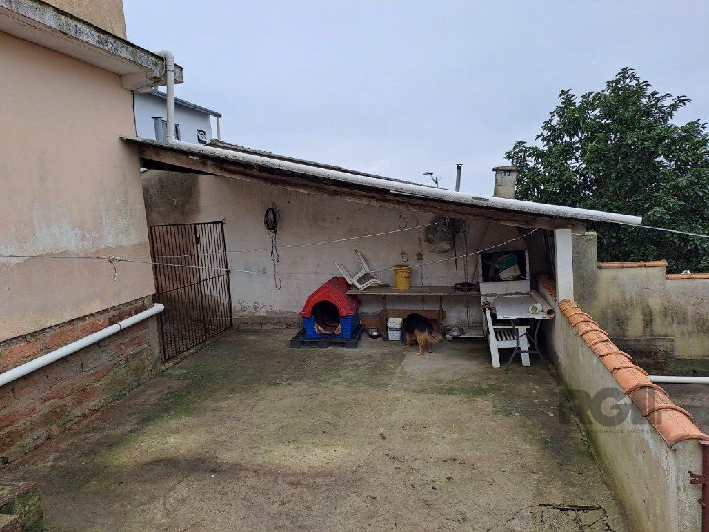 Casa à venda com 5 quartos, 220m² - Foto 26