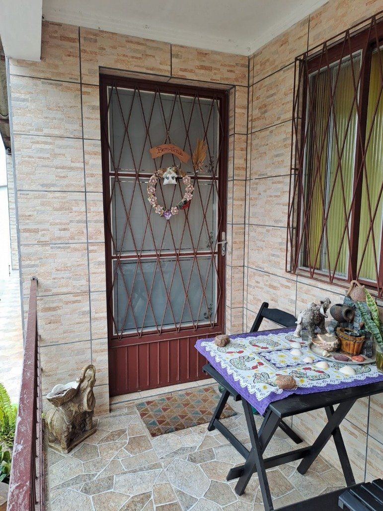 Casa à venda com 5 quartos, 220m² - Foto 15