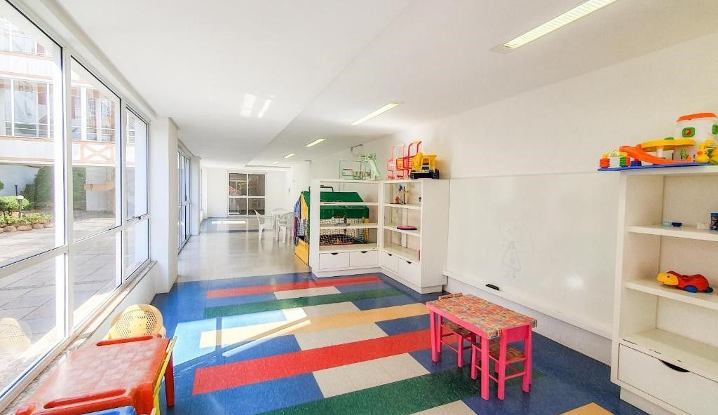 Apartamento à venda com 1 quarto, 40m² - Foto 5