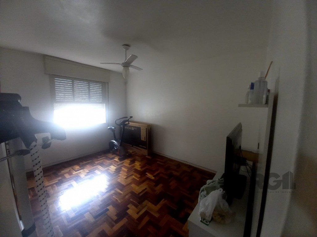 Apartamento à venda com 39m², 1 quarto no bairro Menino Deus em Porto Alegre