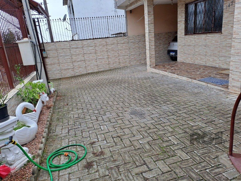 Casa, 5 quartos, 220 m² - Foto 3