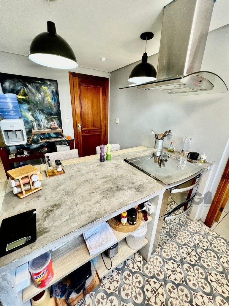 Apartamento à venda com 3 quartos, 167m² - Foto 2