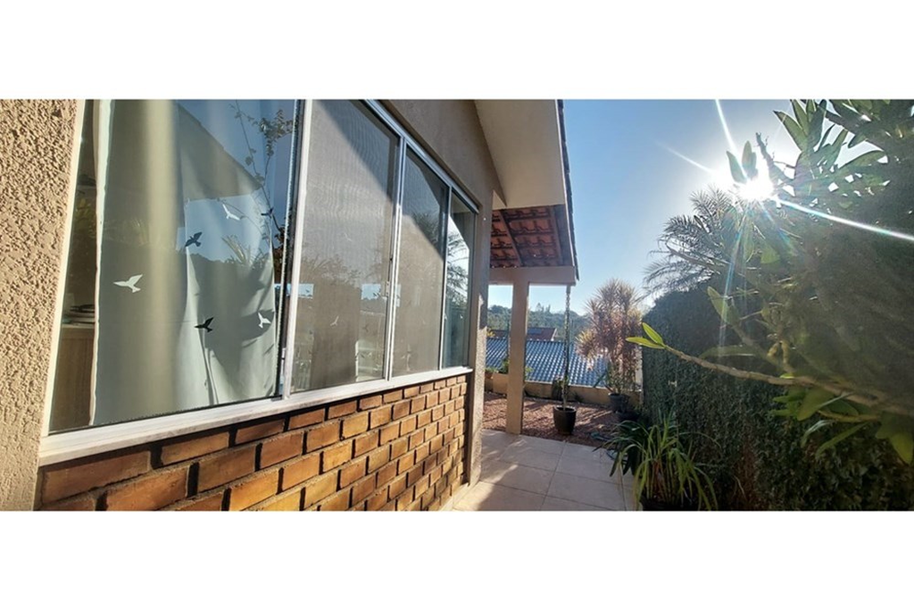 Casa de Condomínio à venda com 2 quartos, 81m² - Foto 3