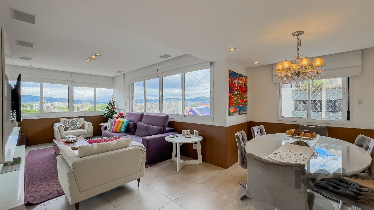 Apartamento à venda com 68m², 2 quartos, 1 suíte, 2 vagas no bairro Petrópolis em Porto Alegre