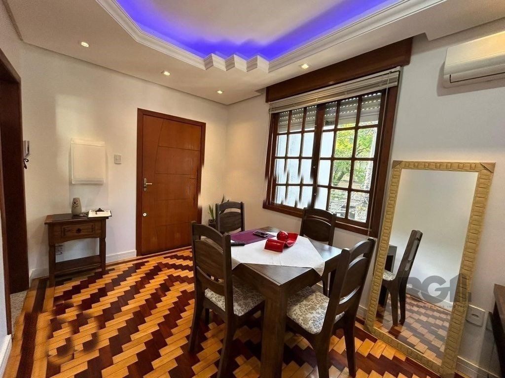 Apartamento 2 Dormitório(s) Bairro Passo da Areia