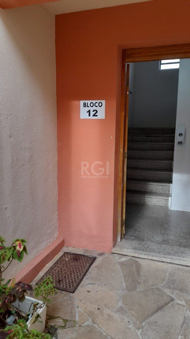 Apartamento à venda com 49m², 2 quartos, 1 vaga no bairro Santa Tereza em Porto Alegre
