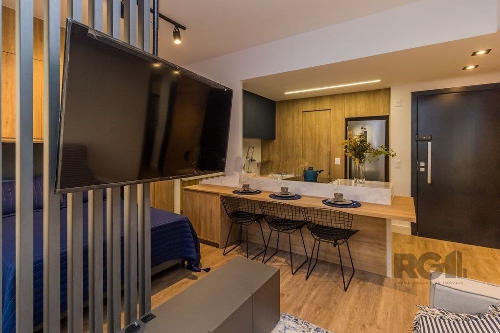Apartamento à venda com 32m², 1 quarto, 1 vaga no bairro Boa Vista em Porto Alegre