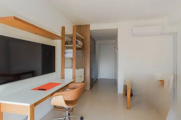 Apartamento com 1 quarto e 27m² à venda em Moinhos de Vento, Porto Alegre