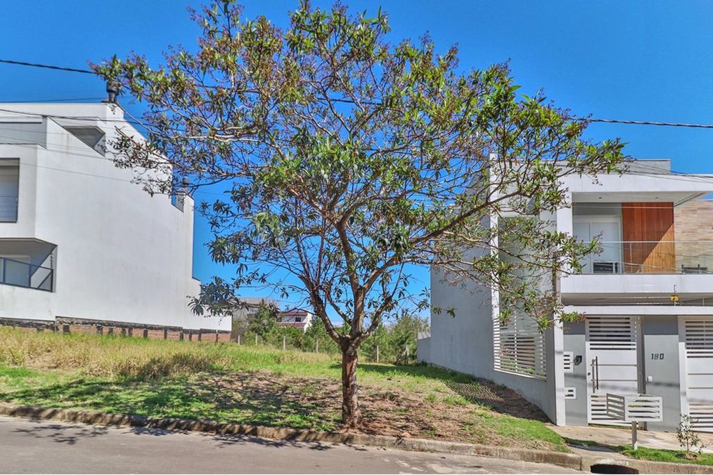 Terreno, 201 m² - Foto 1