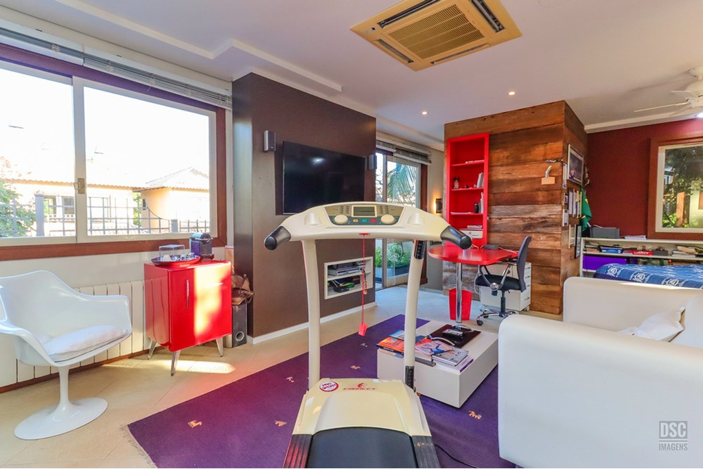 Casa de Condomínio à venda com 4 quartos, 379m² - Foto 37