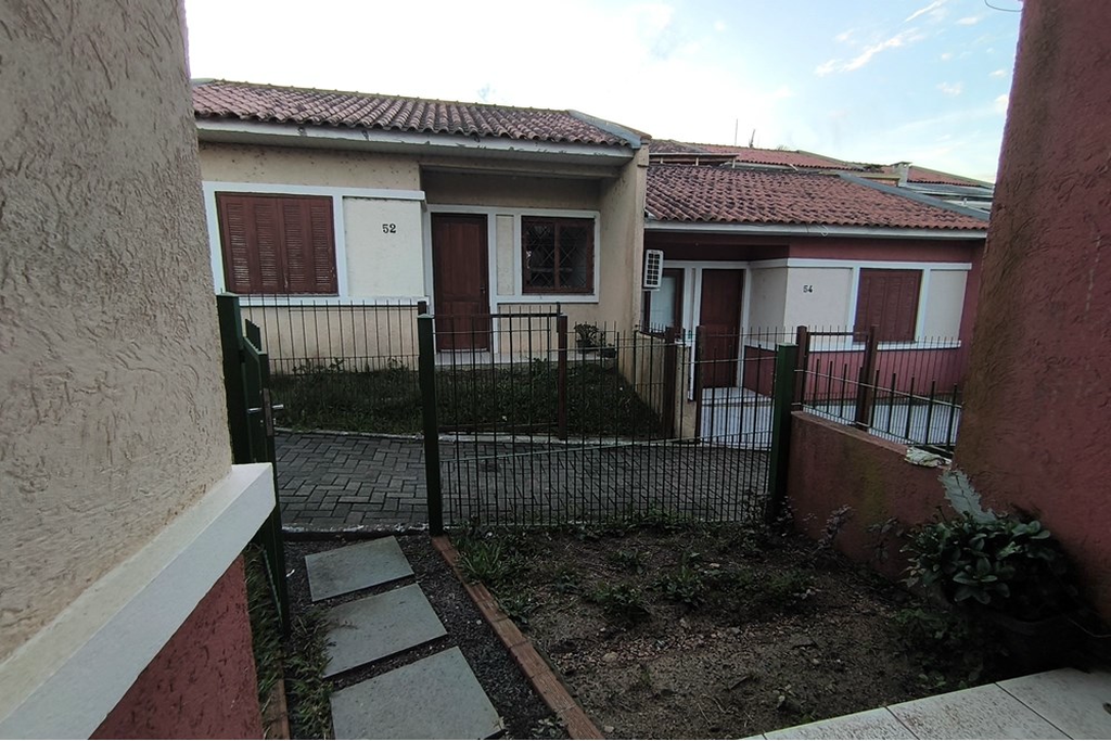 Casa à venda com 2 quartos, 42m² - Foto 26
