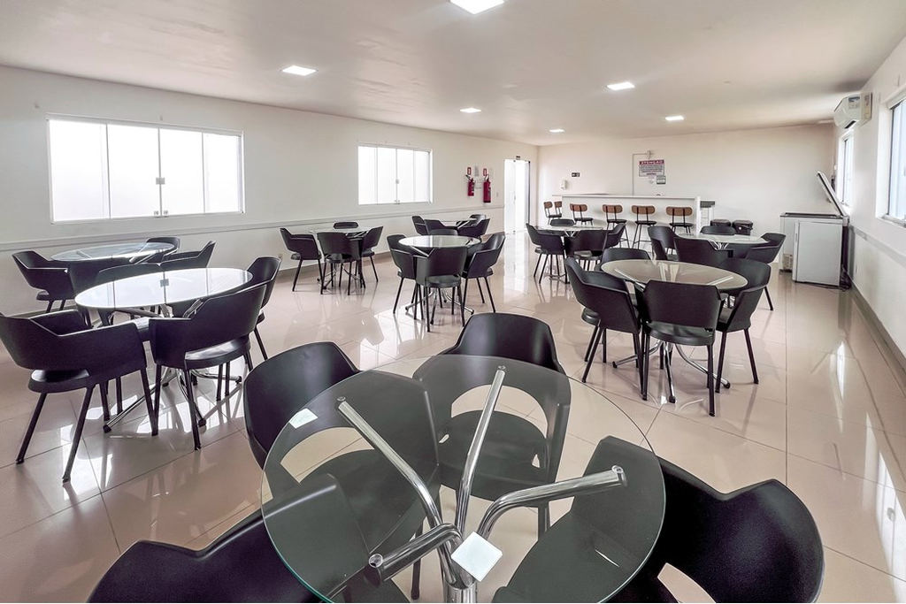 Apartamento à venda com 2 quartos, 44m² - Foto 18
