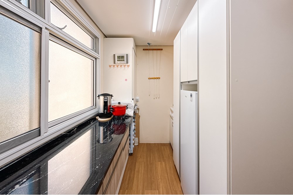 Apartamento à venda com 3 quartos, 110m² - Foto 10