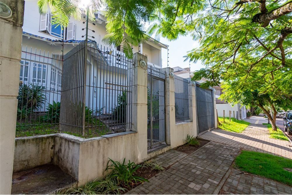 Casa à venda com 4 quartos, 295m² - Foto 21