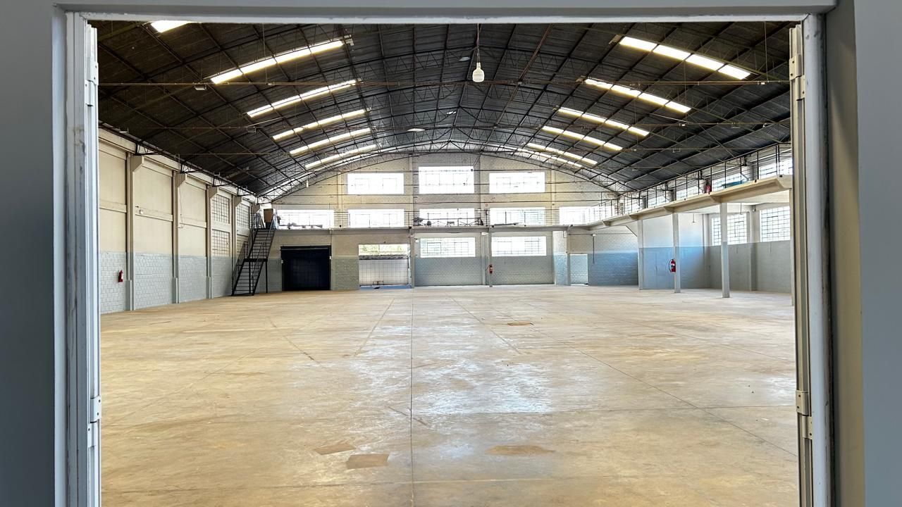 Depósito-Galpão-Armazém para alugar com 2 quartos, 4493m² - Foto 2