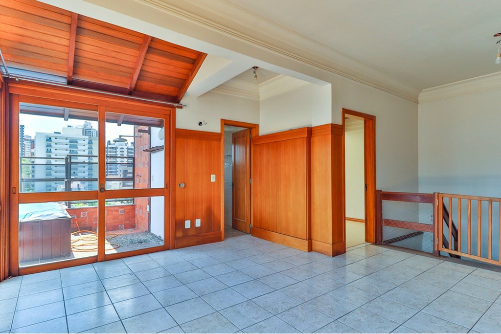 Cobertura, 3 quartos, 218 m² - Foto 5