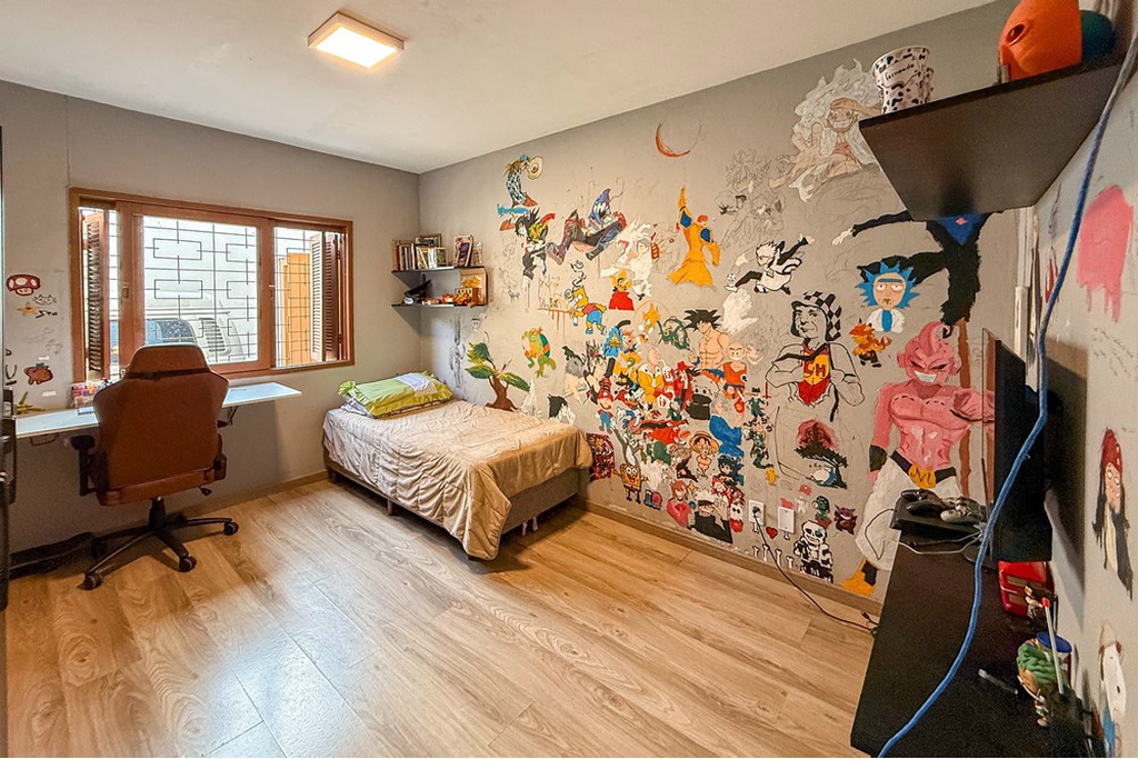 Casa à venda com 6 quartos, 285m² - Foto 10