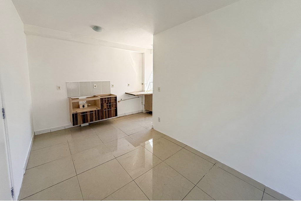 Apartamento à venda com 2 quartos, 42m² - Foto 22