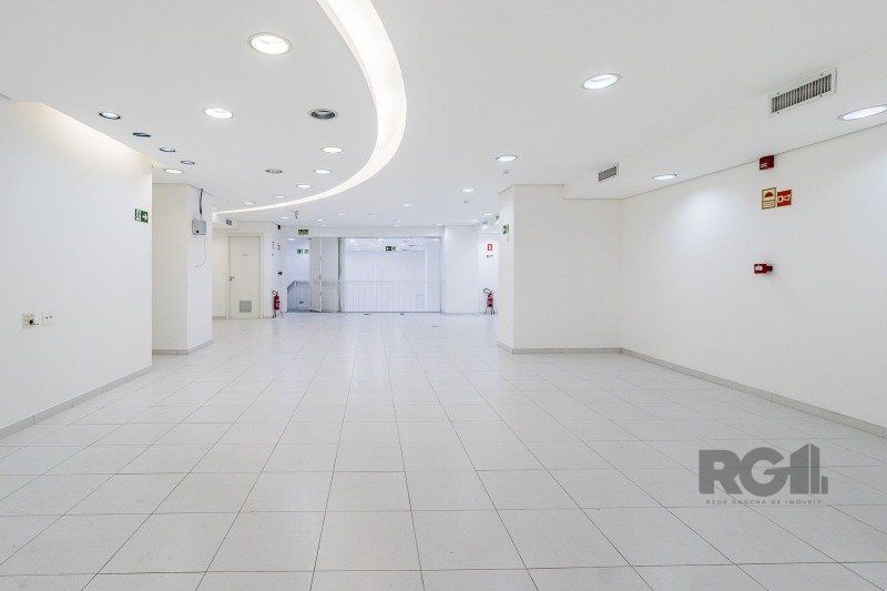 Loja-Salão para alugar, 698m² - Foto 18