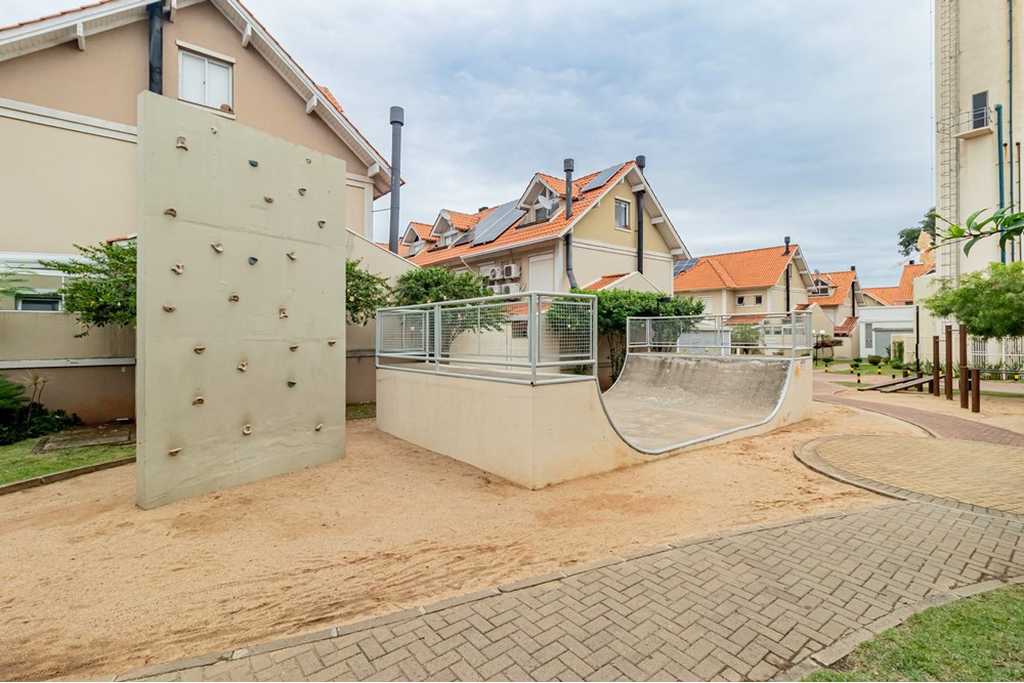 Casa de Condomínio à venda com 4 quartos, 143m² - Foto 36