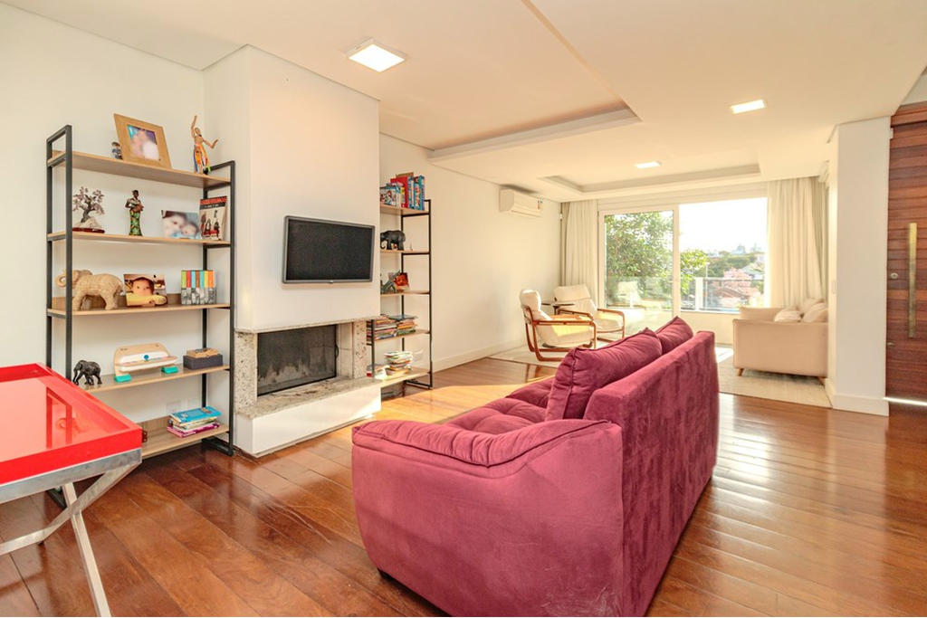 Casa à venda com 4 quartos, 310m² - Foto 27