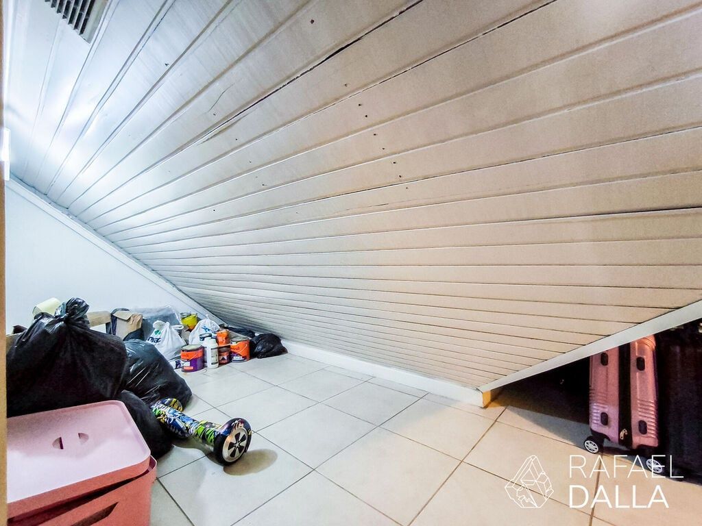 Casa de Condomínio à venda com 3 quartos, 228m² - Foto 57