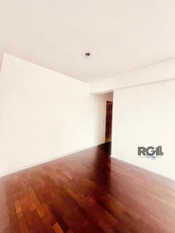 Apartamento para alugar com 2 quartos, 76m² - Foto 4